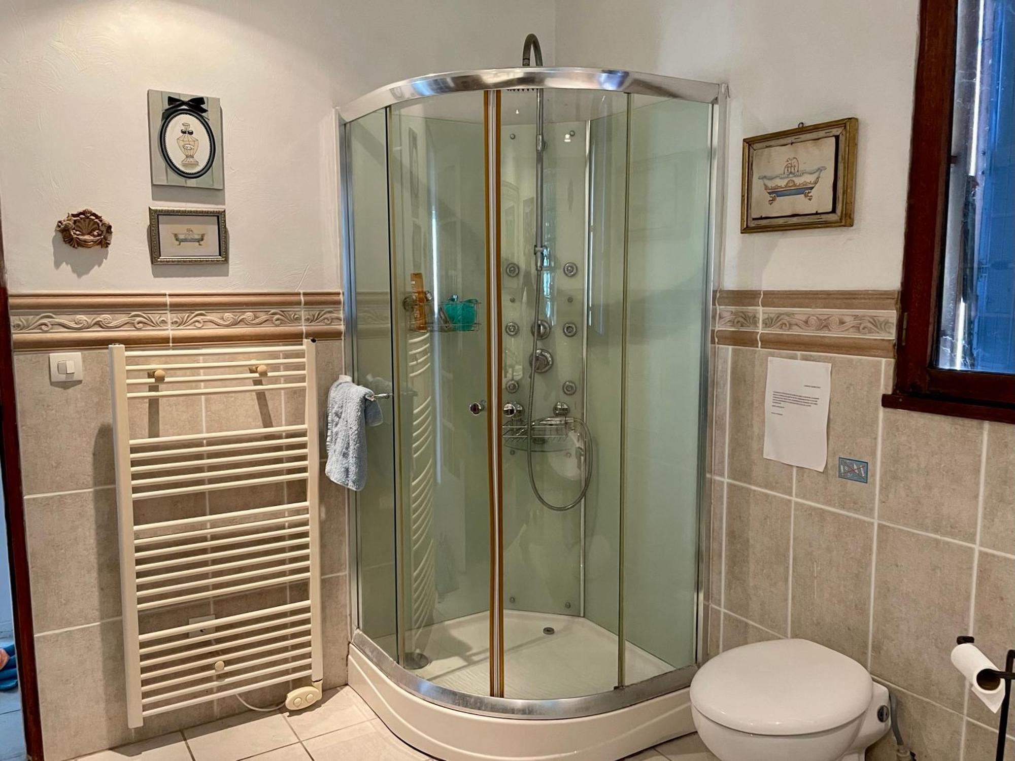 B&B Maison Brora Lorgues Esterno foto